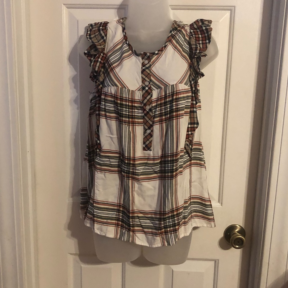 Sleeveless top